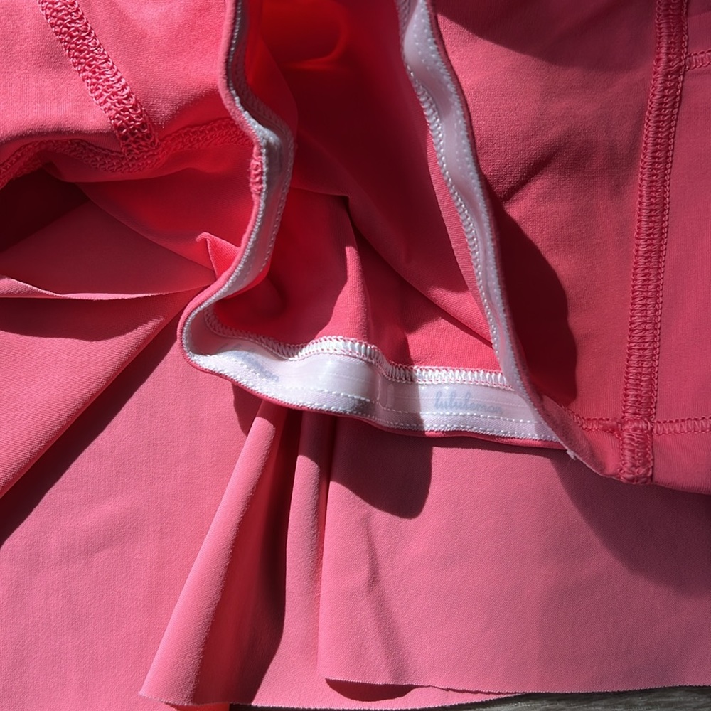 Lululemon skirt - Picture 14 of 17